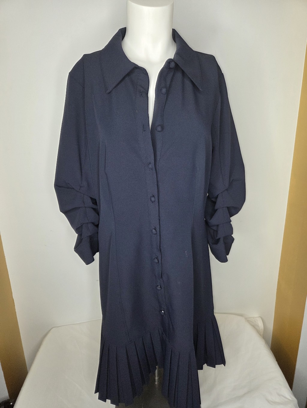 Cinq A Sept Size 10 "Lucilla Dress"Navy Button-Front Dress With Pleated Hem